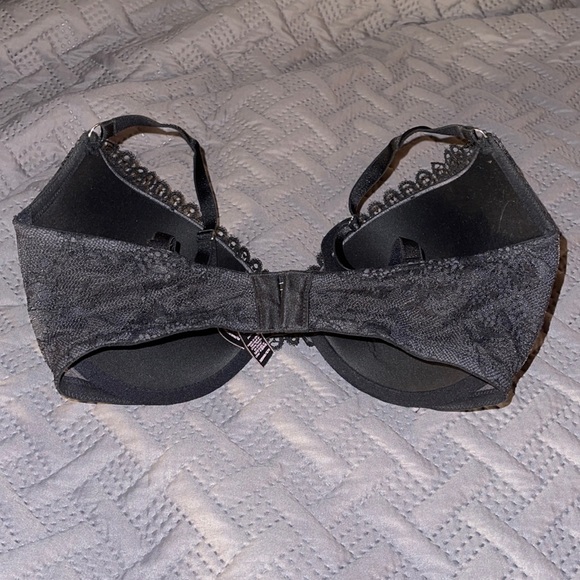 VICTORIA’S SECRET VERY SEXY Bombshell Rose Lace & Grommet Push-Up Bra — 32DDD - Picture 4 of 6